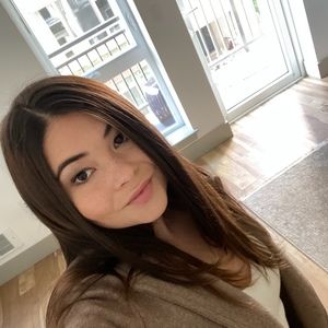 Meet your Posher, Sabina